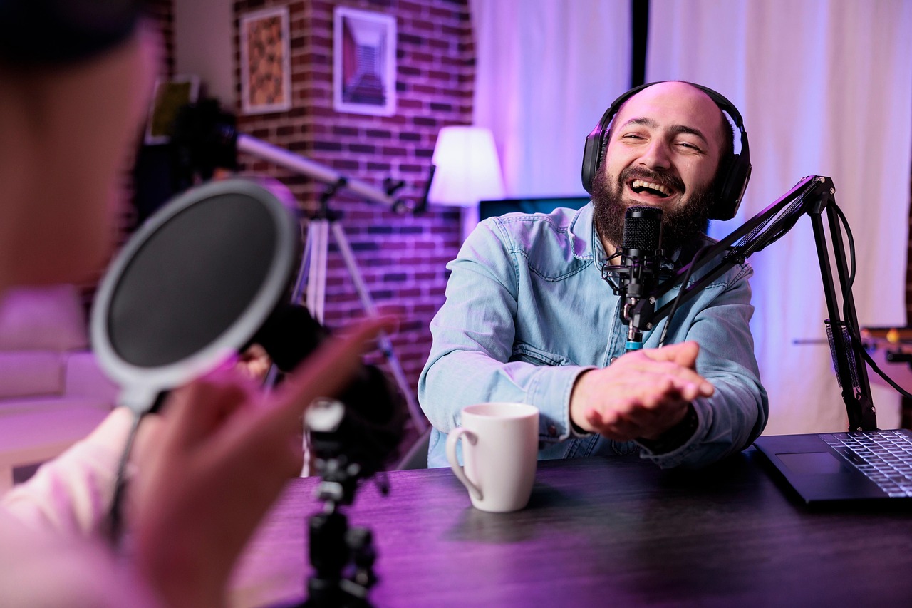 podcast-8683196_1280
